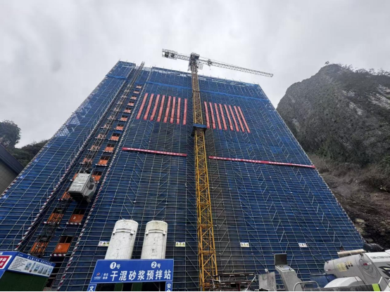 后坪保障性住房项目喜封金顶